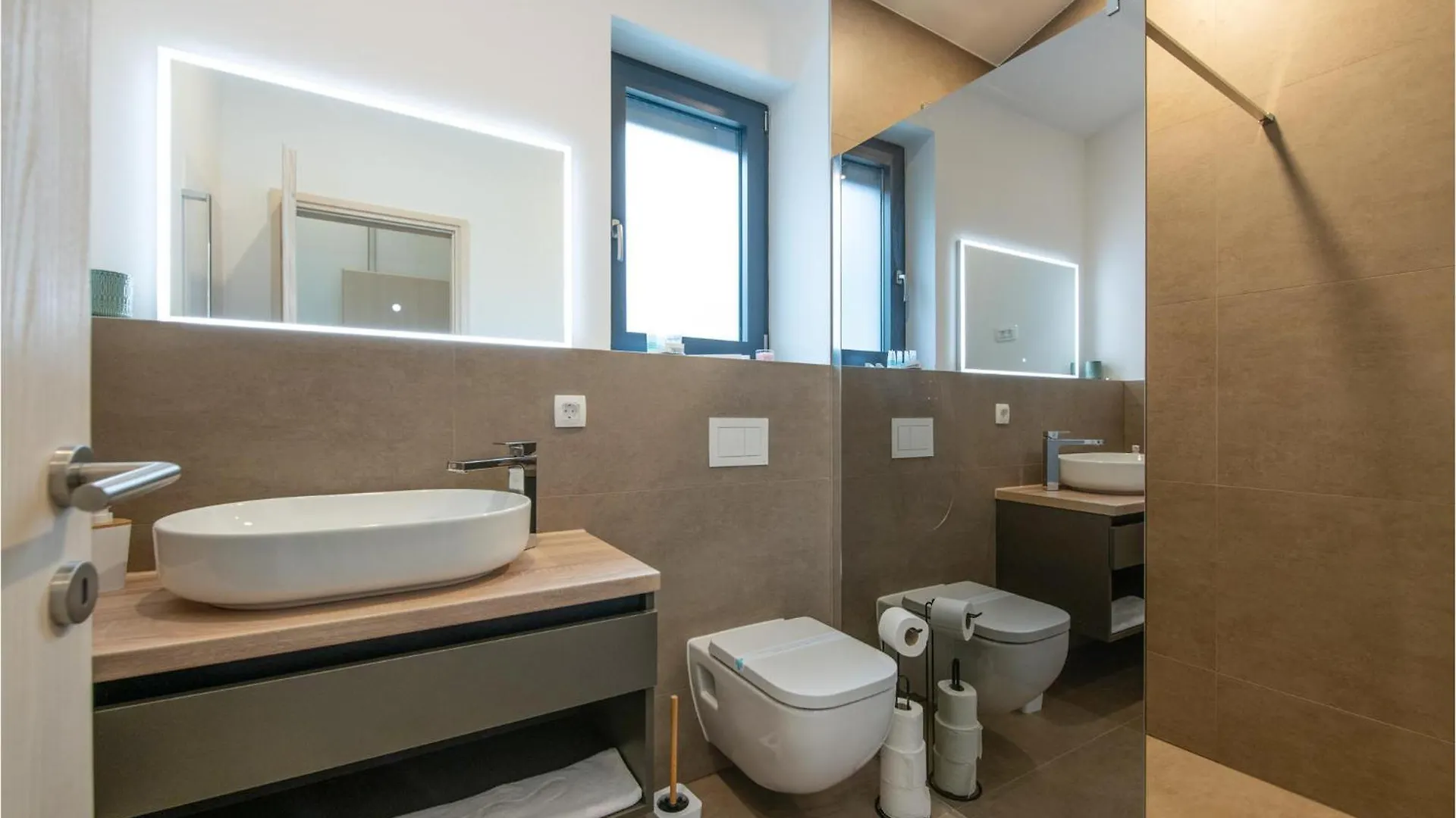 Lovely Home In Rebici With Wifi