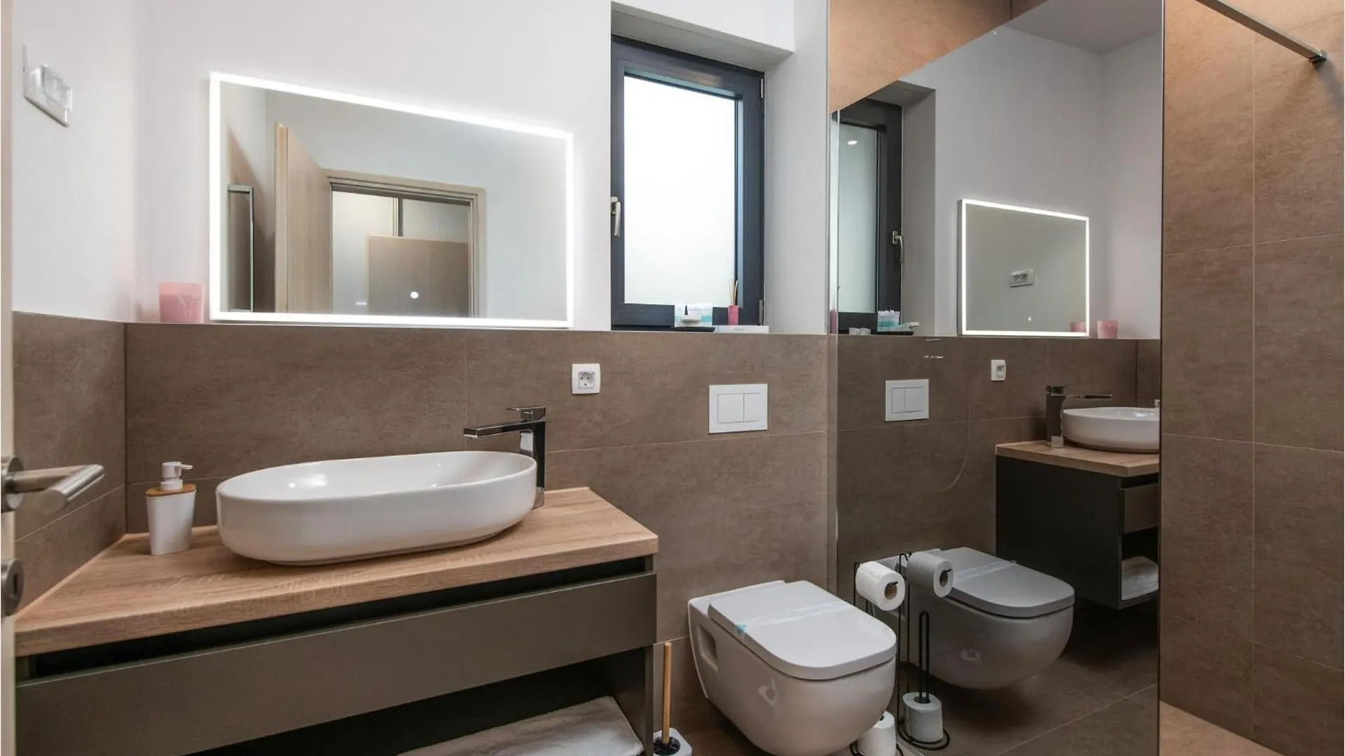 Lovely Home In Rebici With Wifi