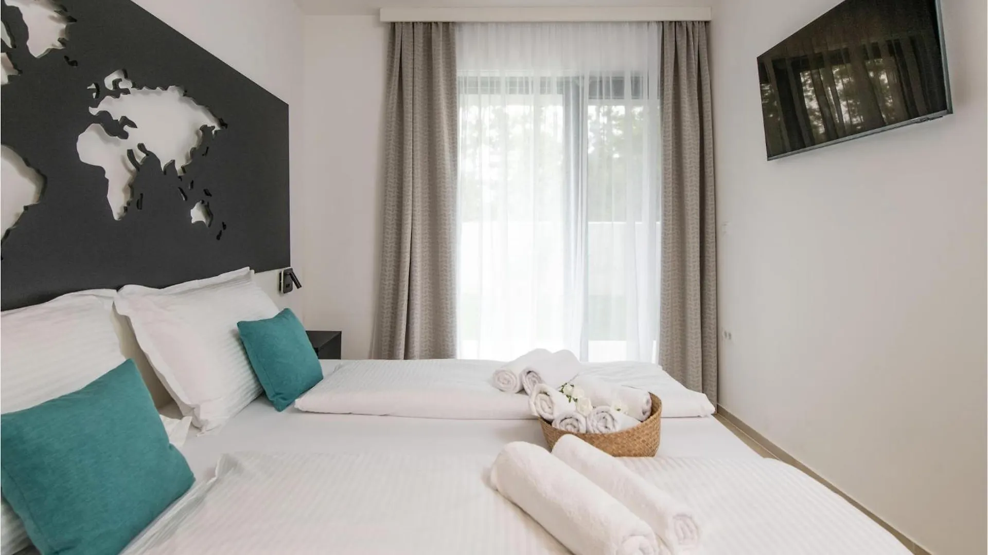 Lovely Home In Rebici With Wifi